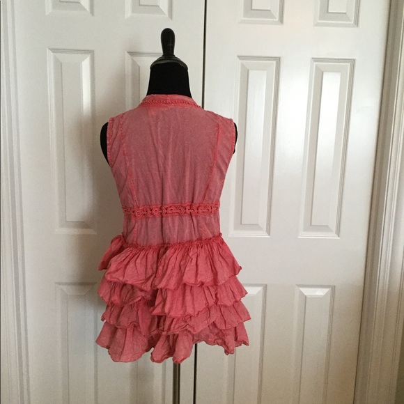 Sweet & Sassy Ruffly Vest with Tie - Picture 2 of 7